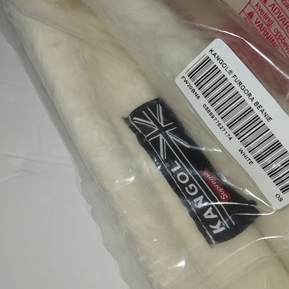 Supreme Kangol Furgora Beanie White - Picture 7 of 7